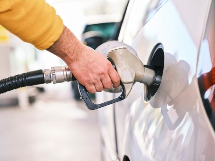 Benzin ve Motorin Fiyatları Sürücü Bütçesini Nasıl Etkiliyor?