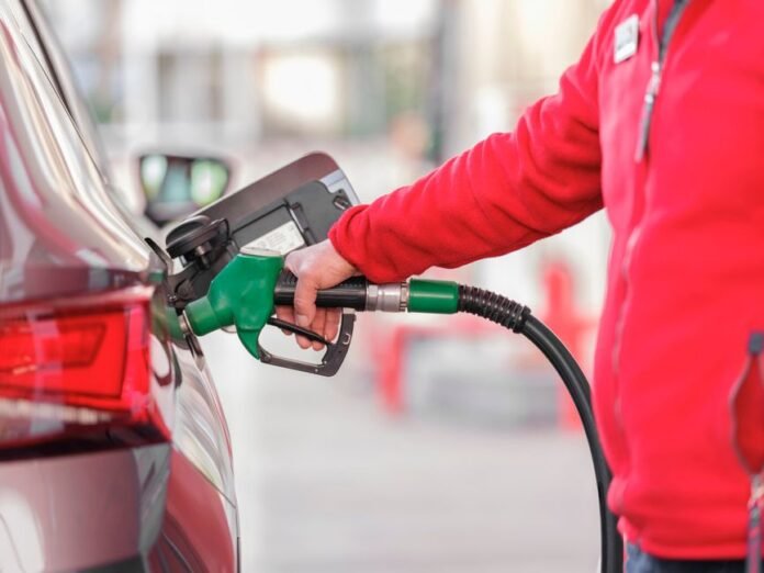 Hürmüz Boğazı Gerilimi: Petrol Piyasaları ve Küresel Enerji Dengesi